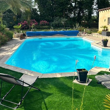 Appartement Mansarde Et Climatise 50 M2 Pompignan  Экстерьер фото